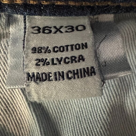 Joseph Abboud Men's Classic Fit Jeans - Size W36 x L30 - Picture 8 of 9